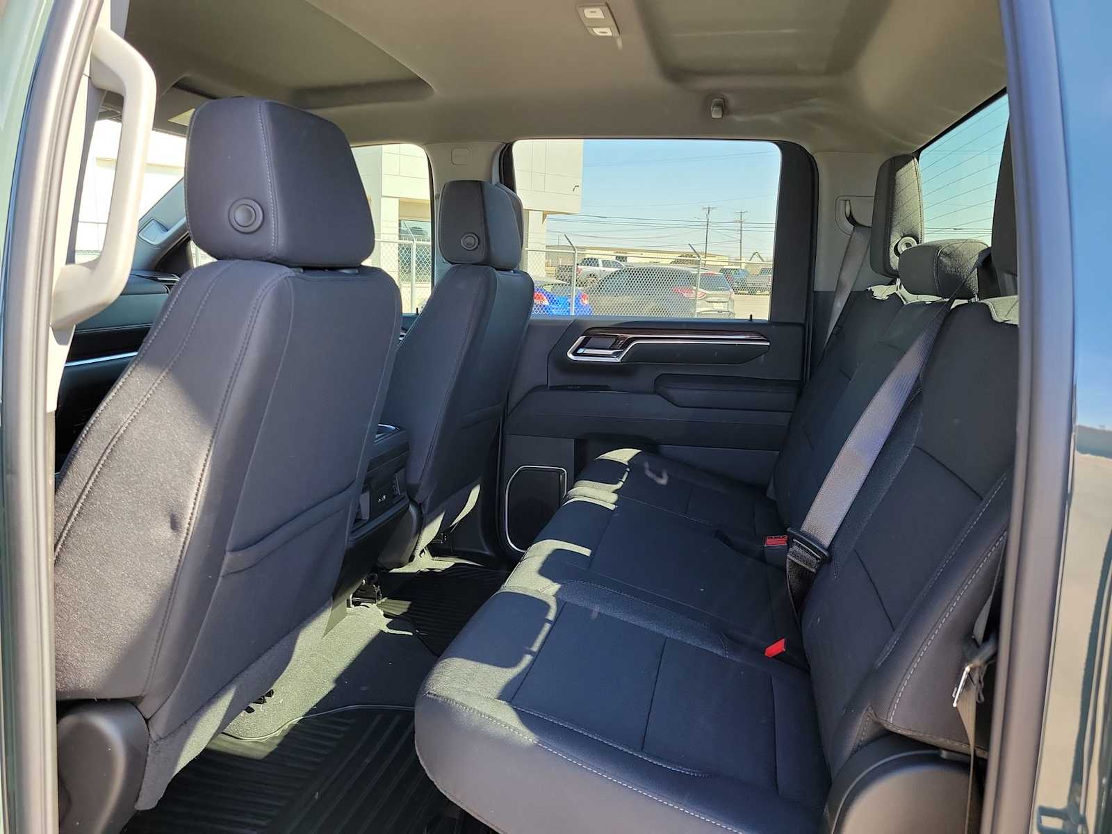 Thumbnail: 2026 Chevrolet Silverado 3500 - 20