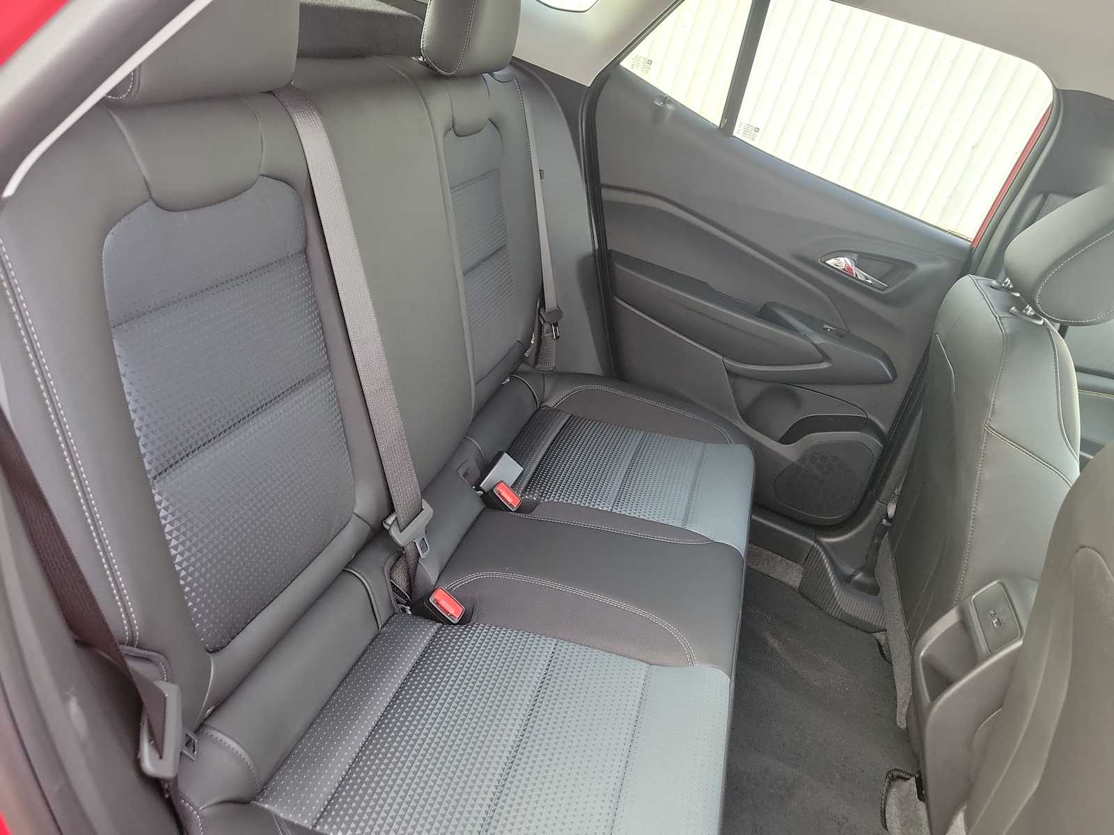 Thumbnail: 2026 Chevrolet Trax - 21