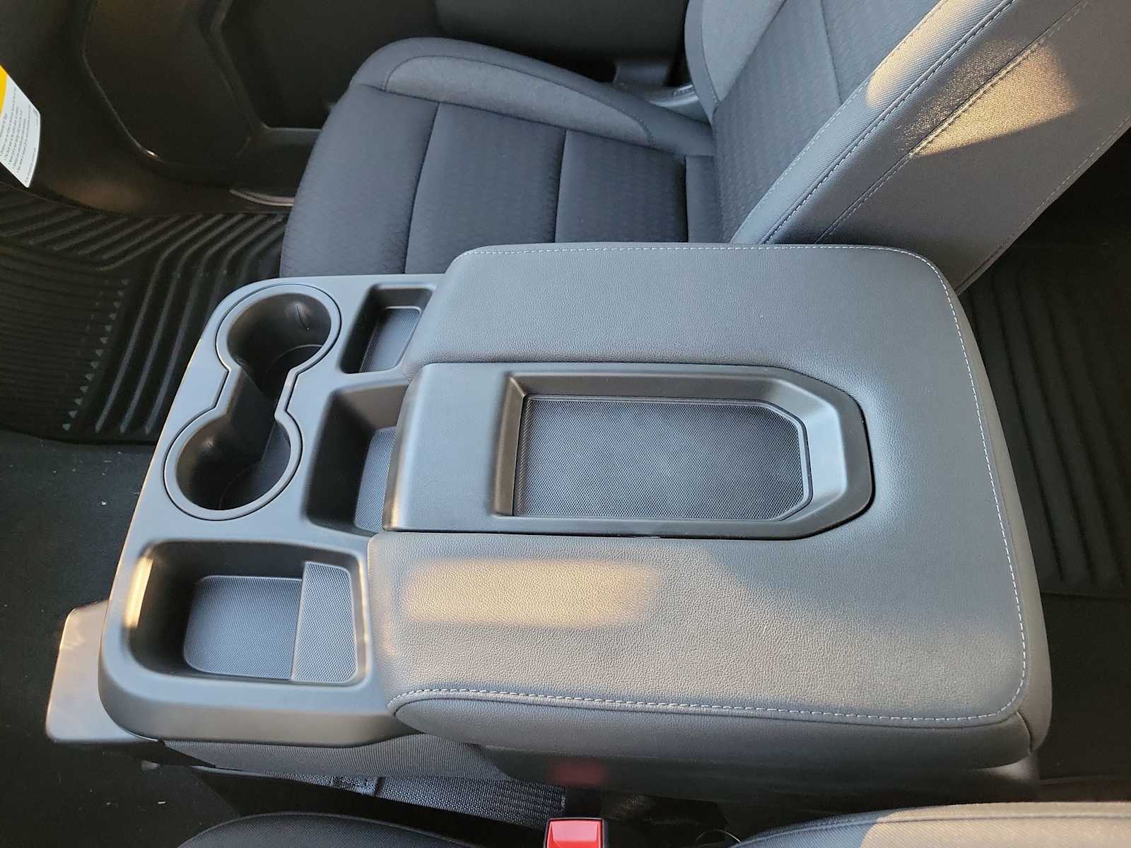 Thumbnail: 2026 Chevrolet Silverado 1500 - 24