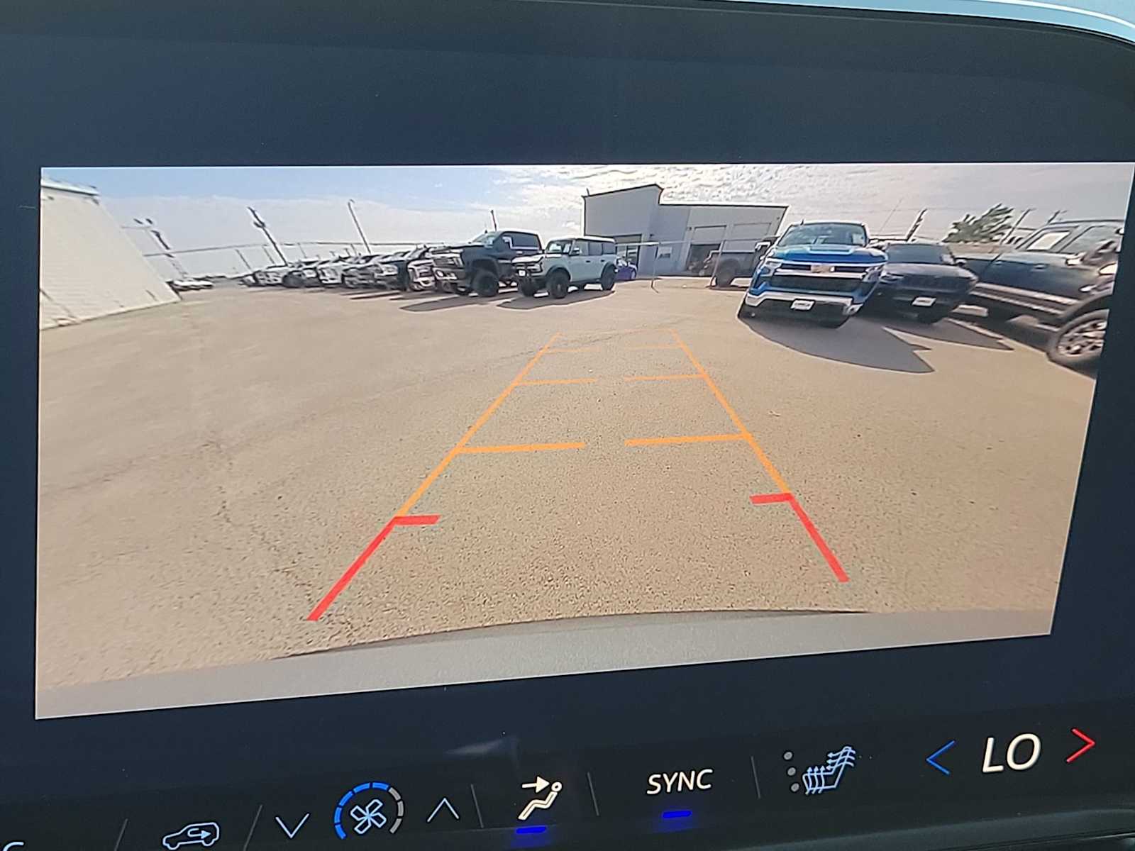 Thumbnail: 2026 Chevrolet Traverse - 24