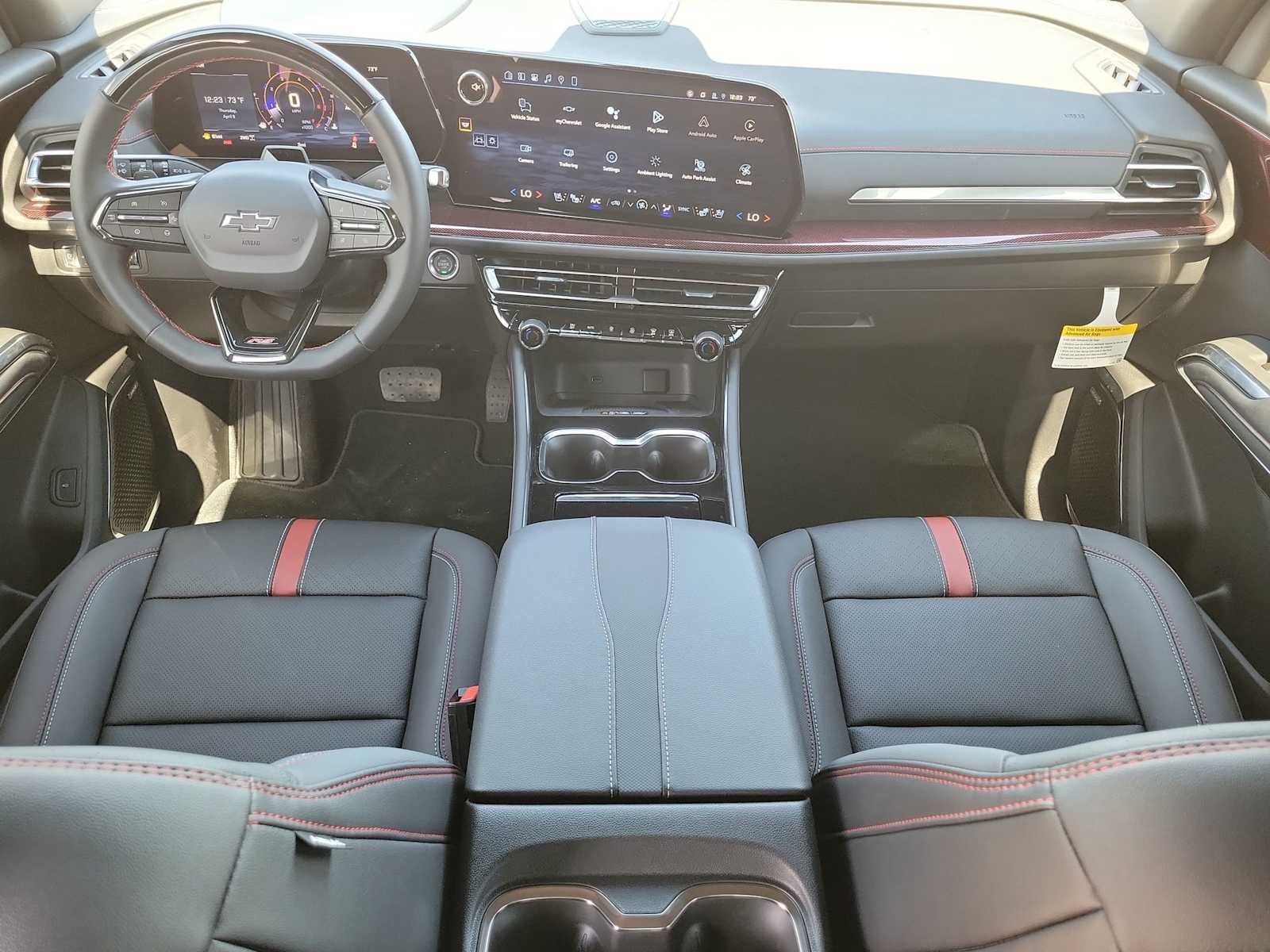 Thumbnail: 2026 Chevrolet Traverse - 14