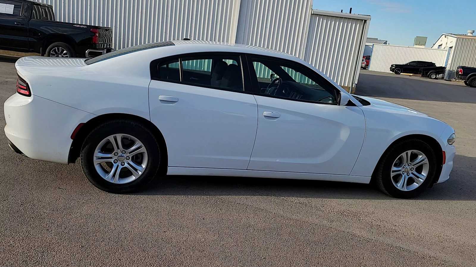 Thumbnail: 2022 Dodge Charger - 9