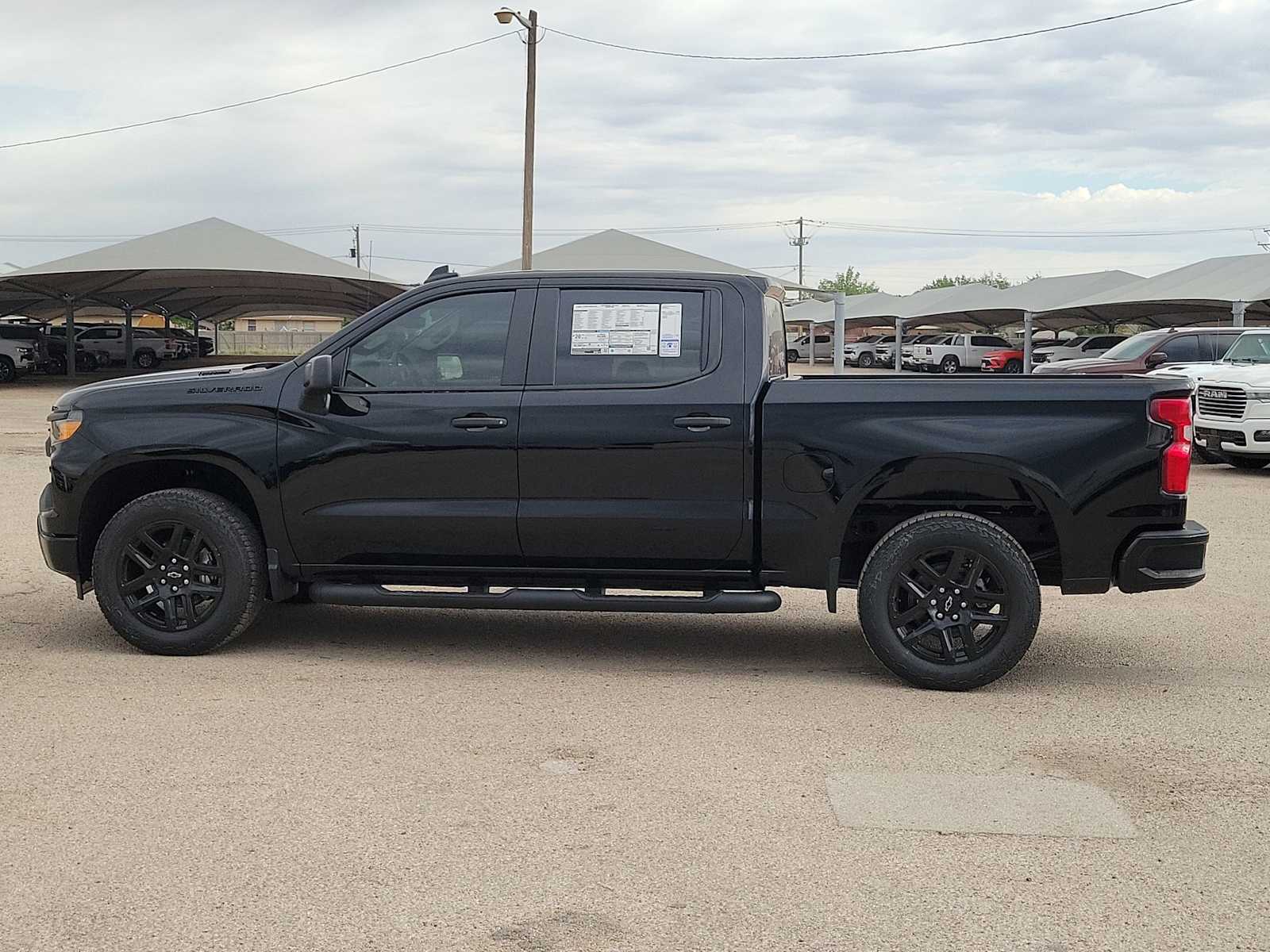 Thumbnail: 2026 Chevrolet Silverado 1500 - 5