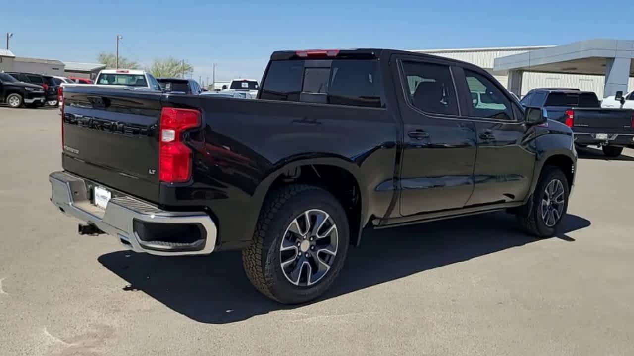 Thumbnail: 2025 Chevrolet Silverado 1500 - 8