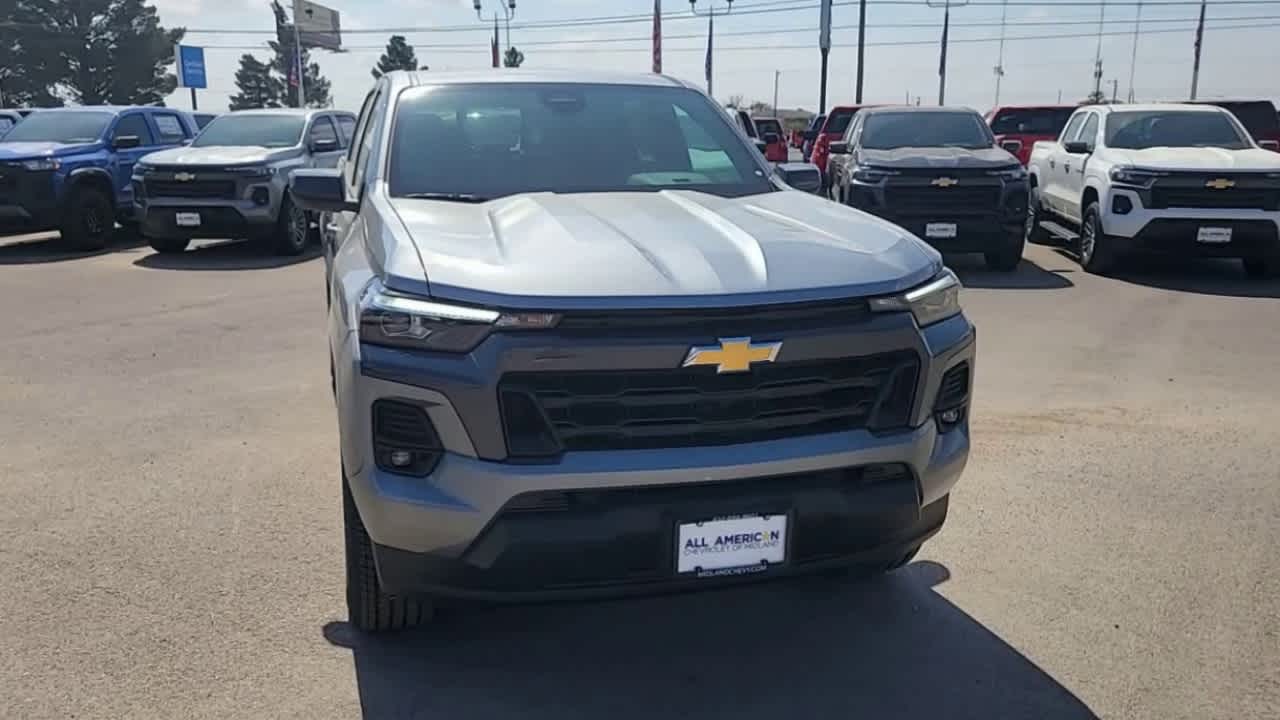 Thumbnail: 2026 Chevrolet Colorado - 3