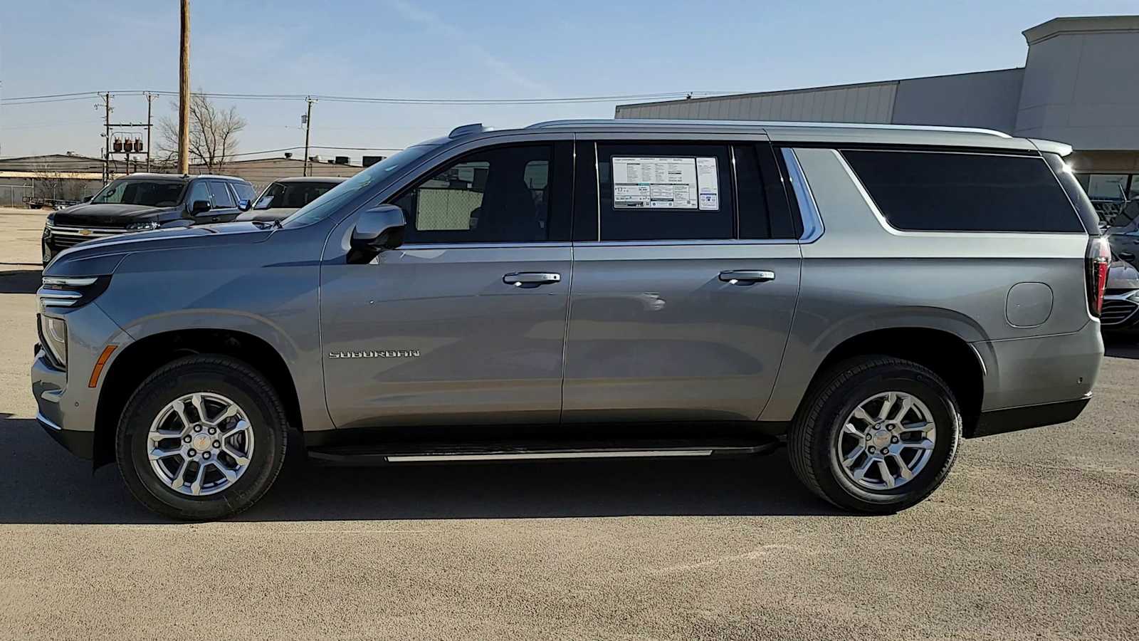 Thumbnail: 2026 Chevrolet Suburban - 5