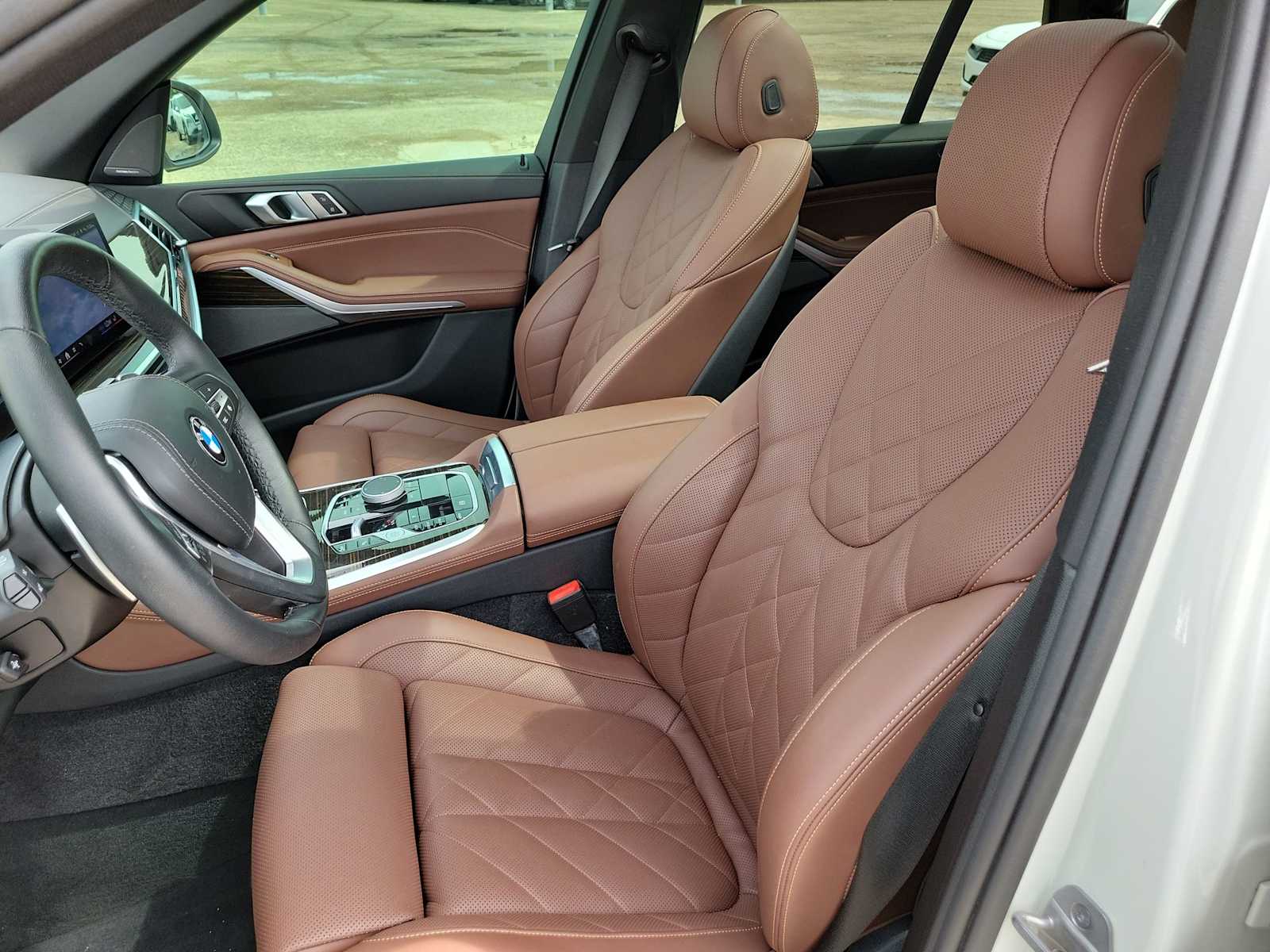 Thumbnail: 2025 BMW X5 - 15