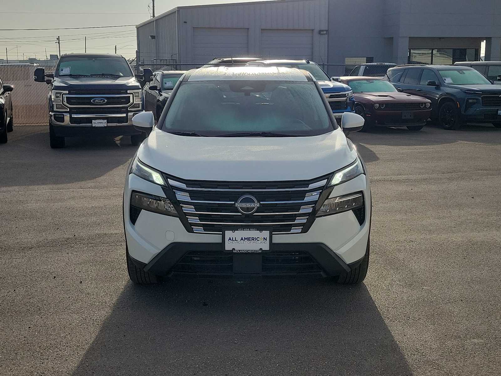 Thumbnail: 2025 Nissan Rogue - 3