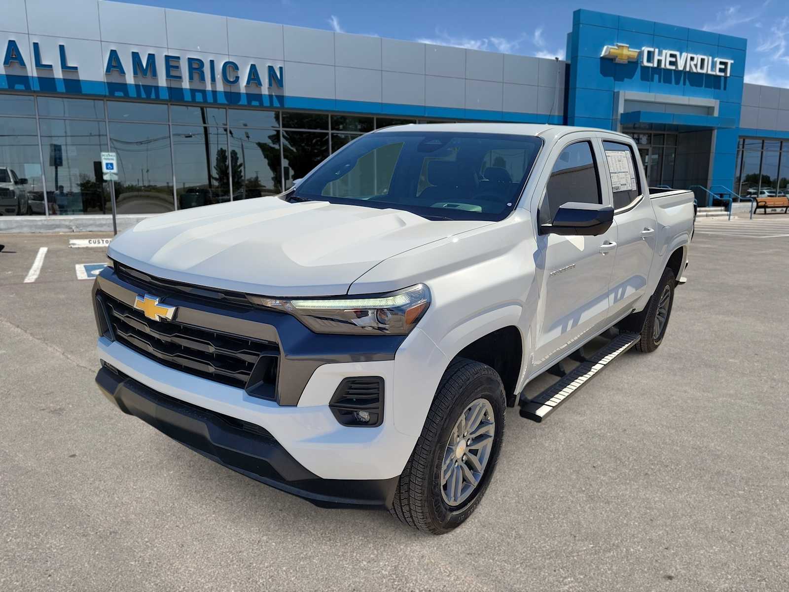 Thumbnail: 2026 Chevrolet Colorado - 1