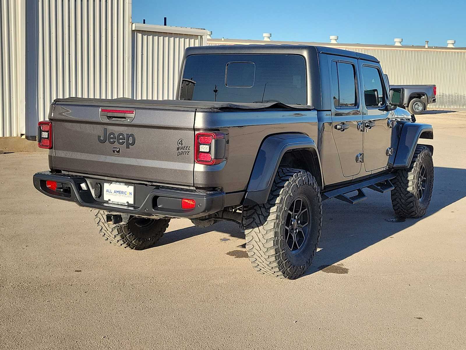 Thumbnail: 2024 Jeep Gladiator - 7