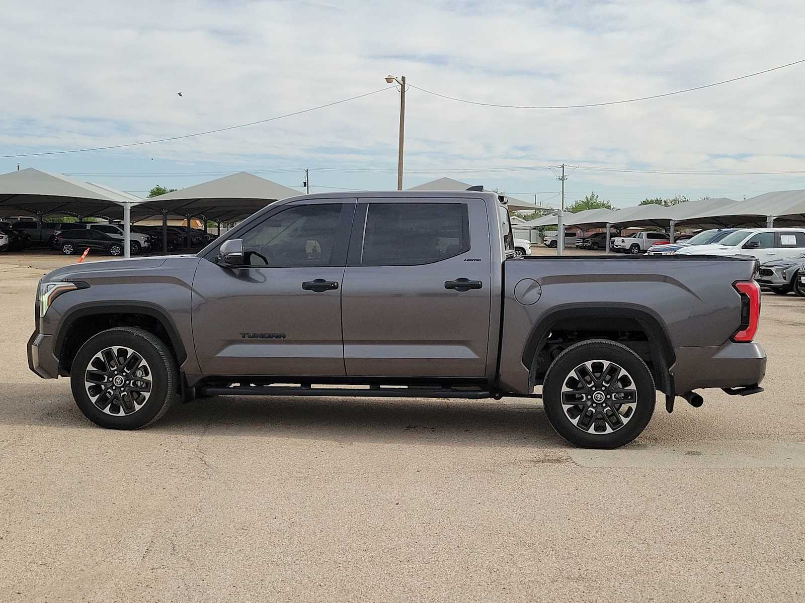 Thumbnail: 2024 Toyota Tundra - 5