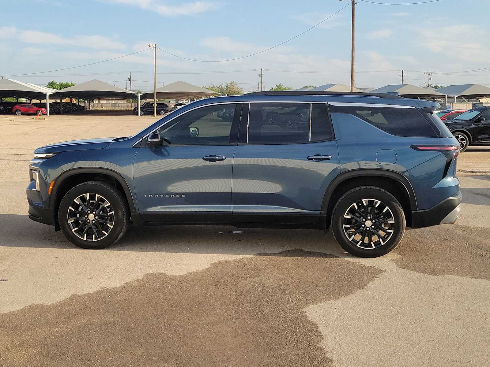 Thumbnail: 2026 Chevrolet Traverse - 5