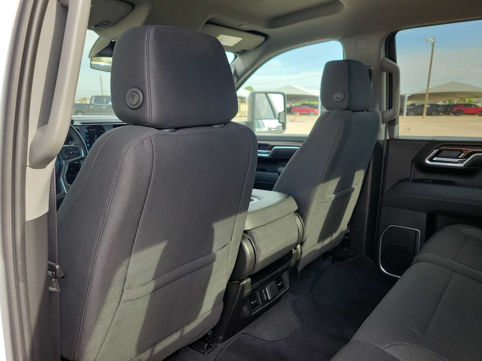 Thumbnail: 2025 Chevrolet Silverado 2500 - 16