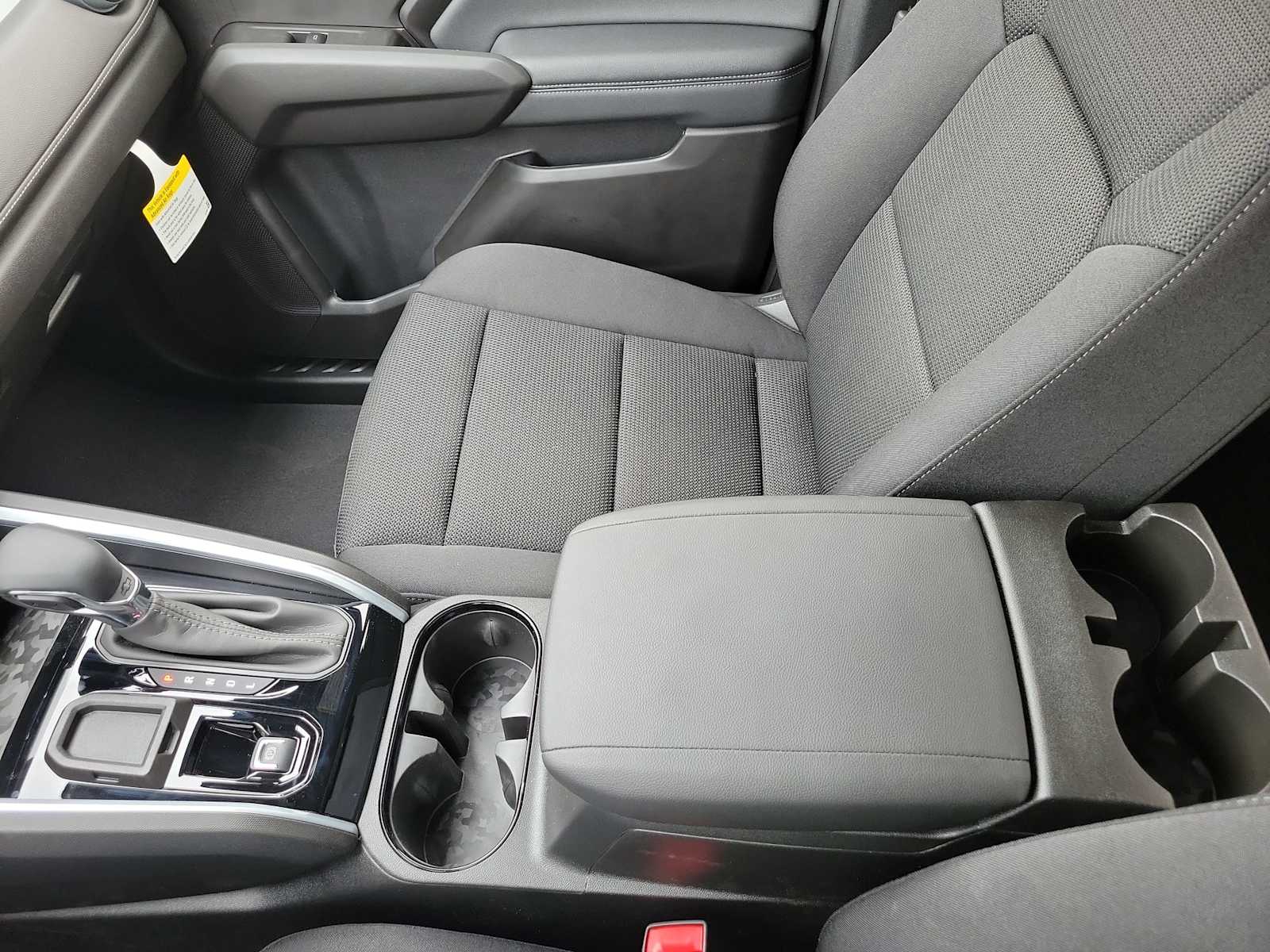 Thumbnail: 2026 Chevrolet Colorado - 20