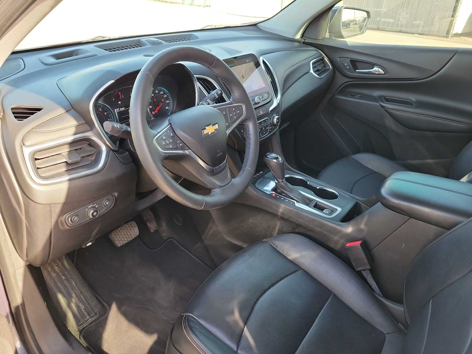 Thumbnail: 2018 Chevrolet Equinox - 10