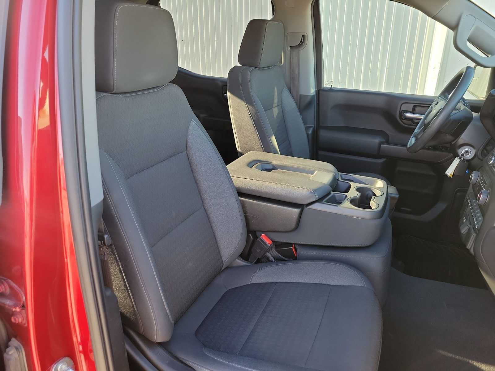 Thumbnail: 2022 Chevrolet Silverado 1500 - 22