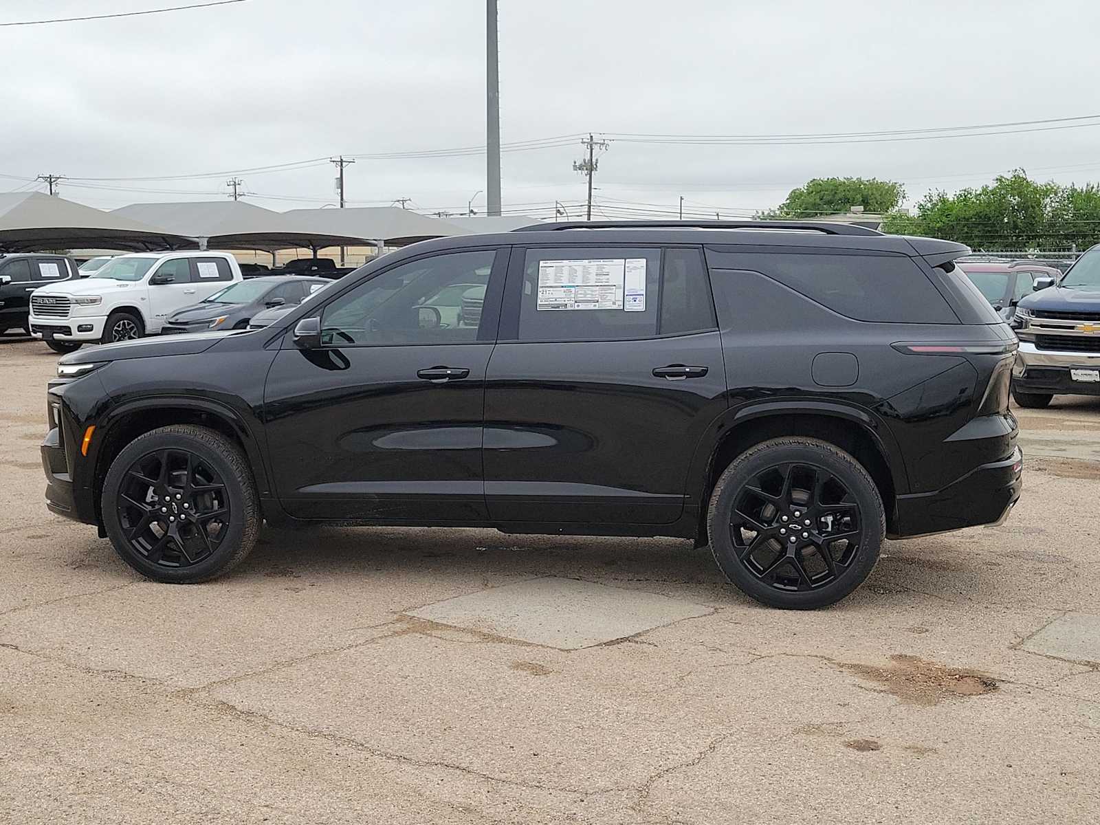 Thumbnail: 2026 Chevrolet Traverse - 5