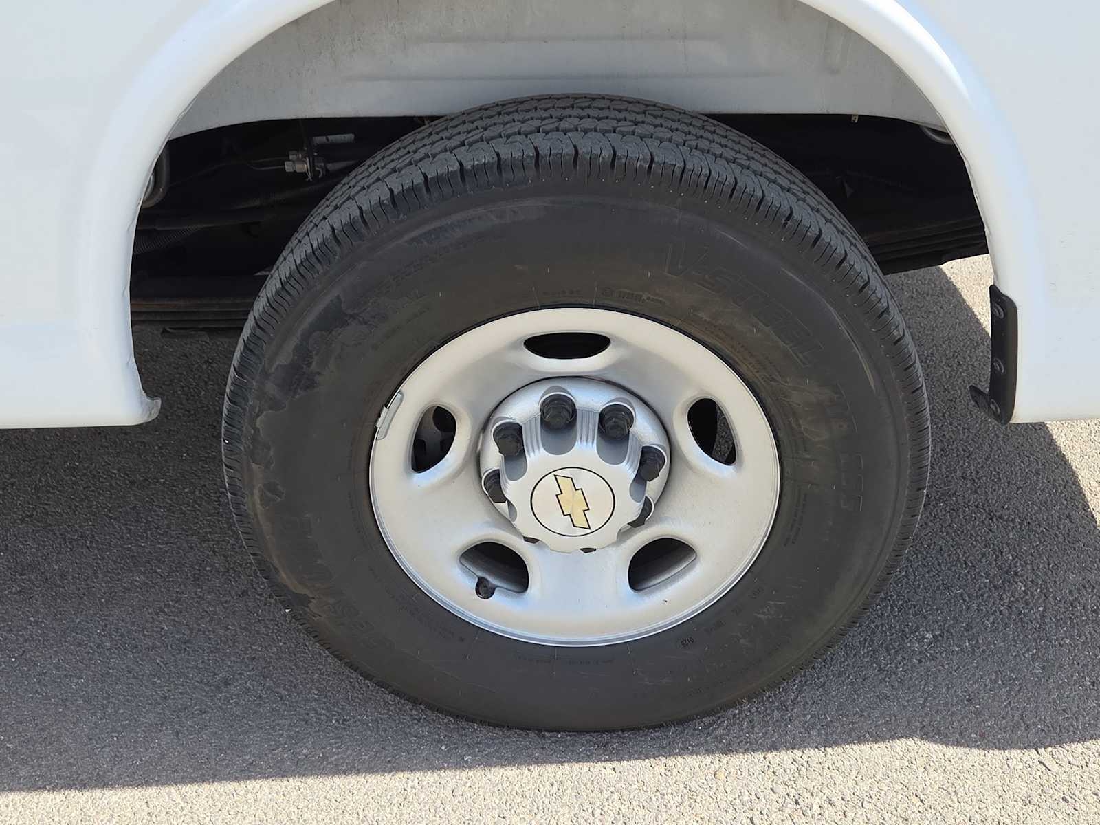 Thumbnail: 2025 Chevrolet Express - 12