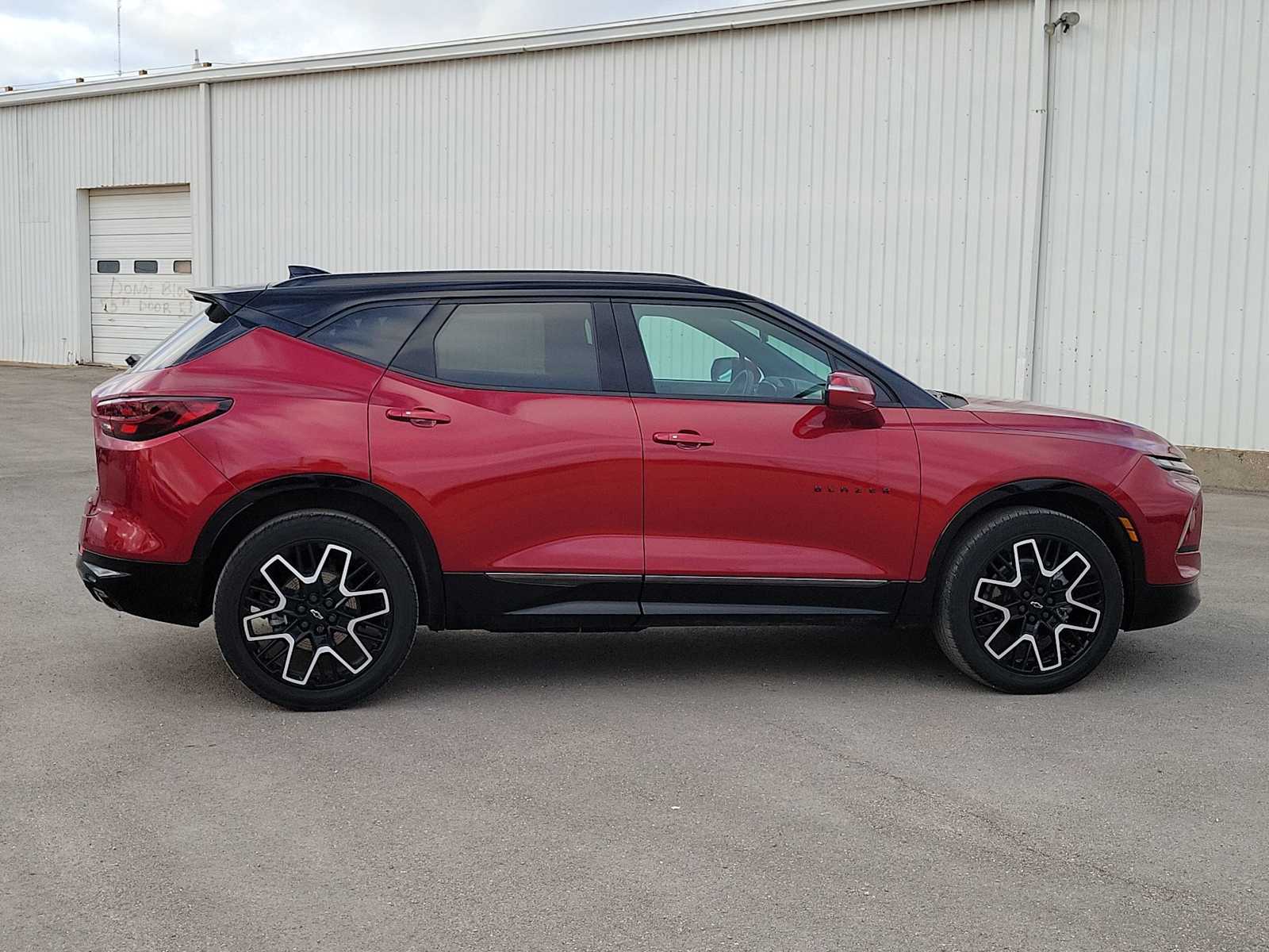 Thumbnail: 2023 Chevrolet Blazer - 9