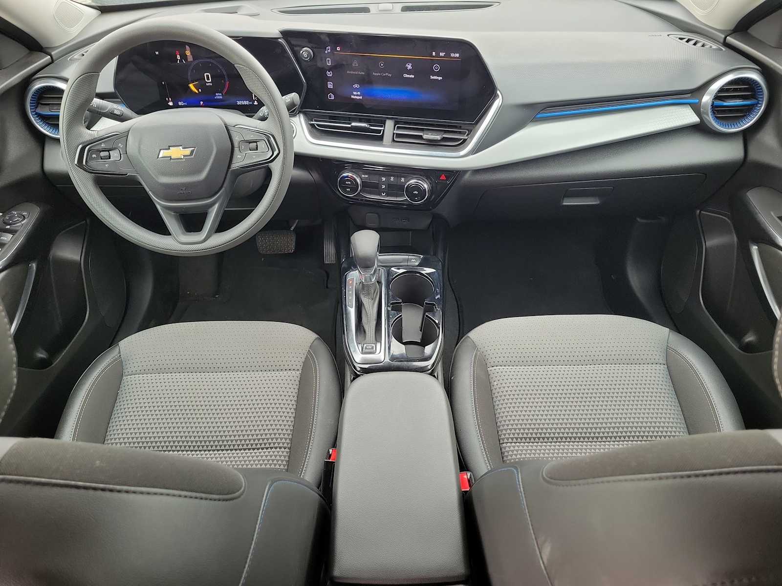 Thumbnail: 2025 Chevrolet Trax - 14