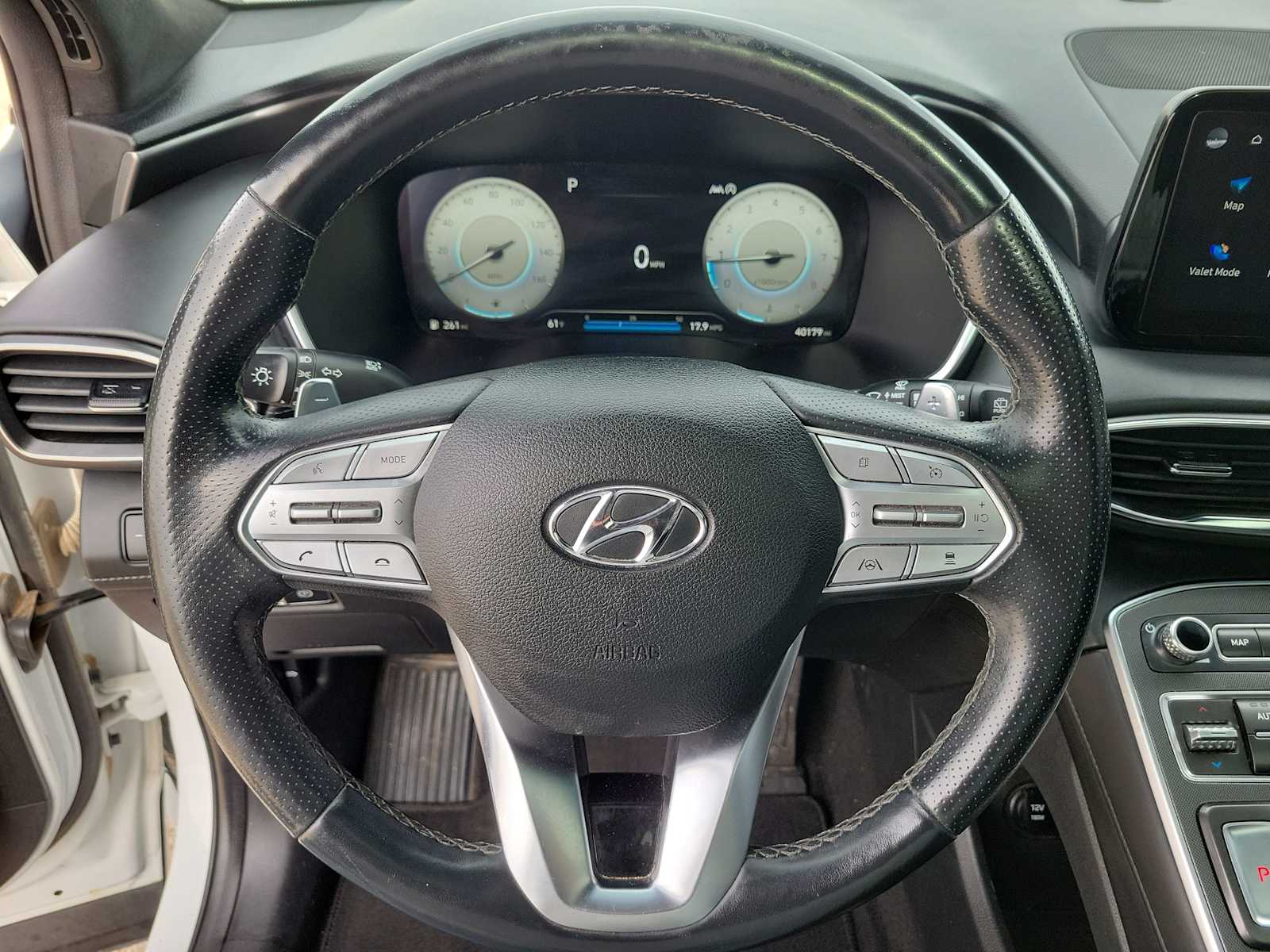 Thumbnail: 2022 Hyundai Santa Fe - 19