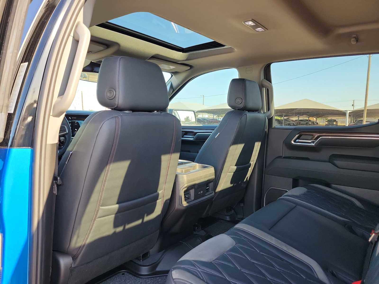 Thumbnail: 2024 Chevrolet Silverado 1500 - 16