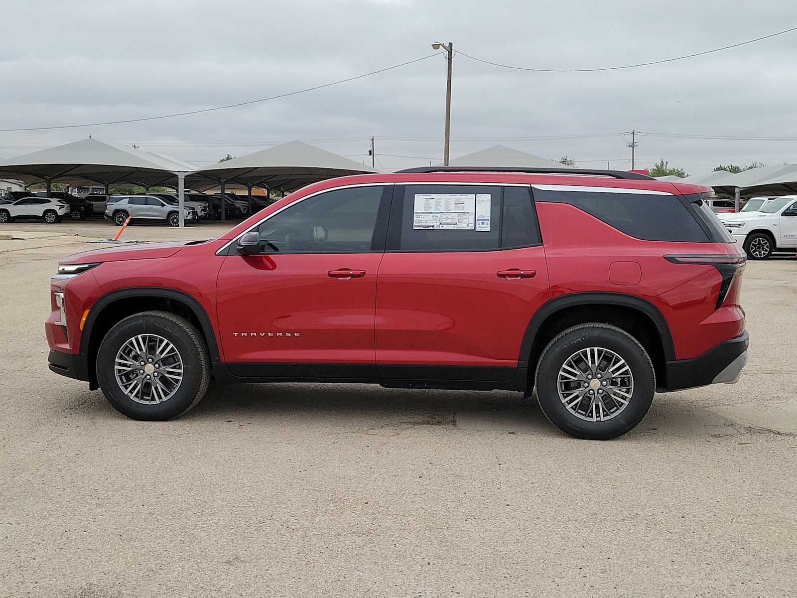 Thumbnail: 2026 Chevrolet Traverse - 5