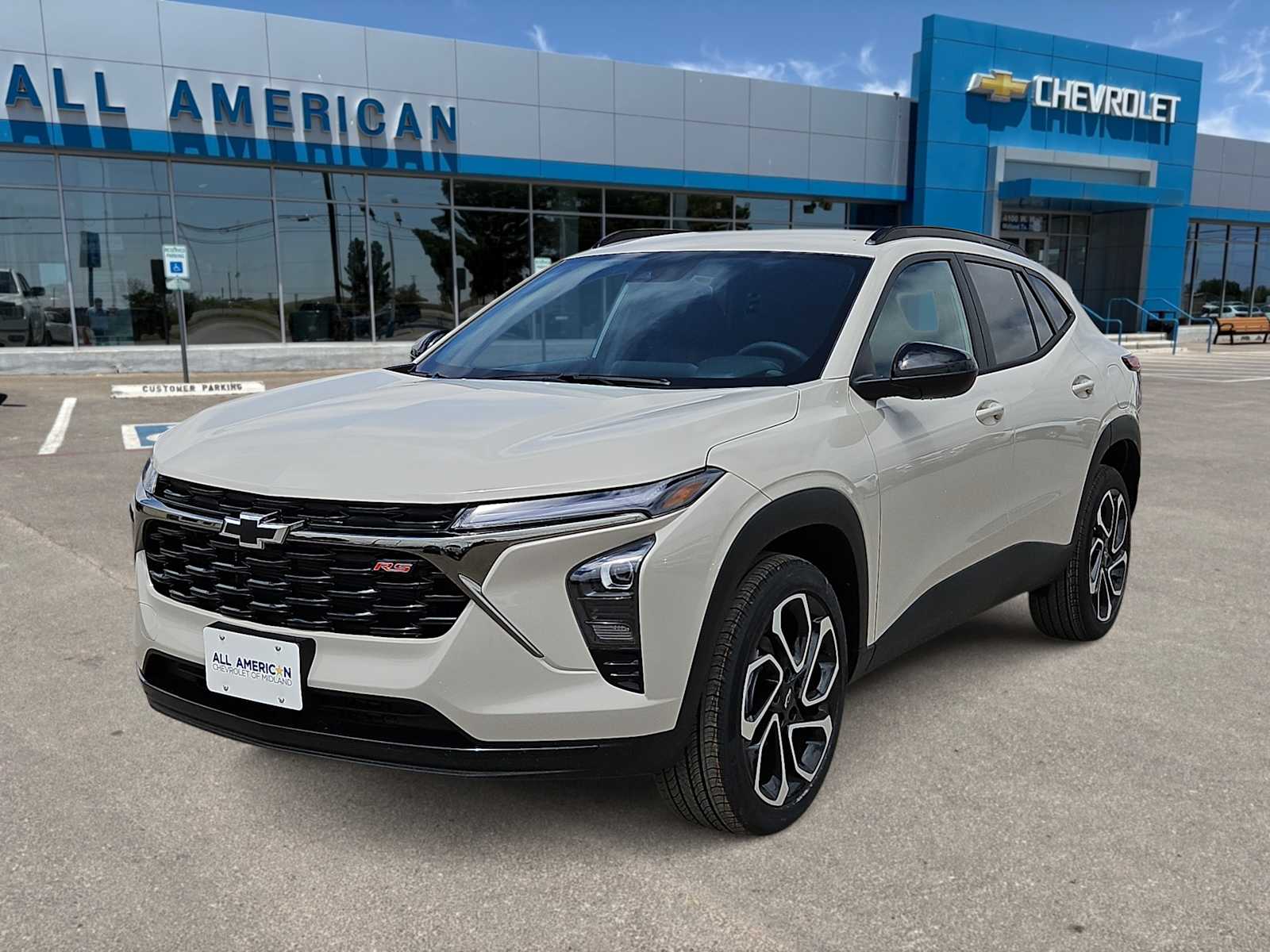 Thumbnail: 2026 Chevrolet Trax - 1