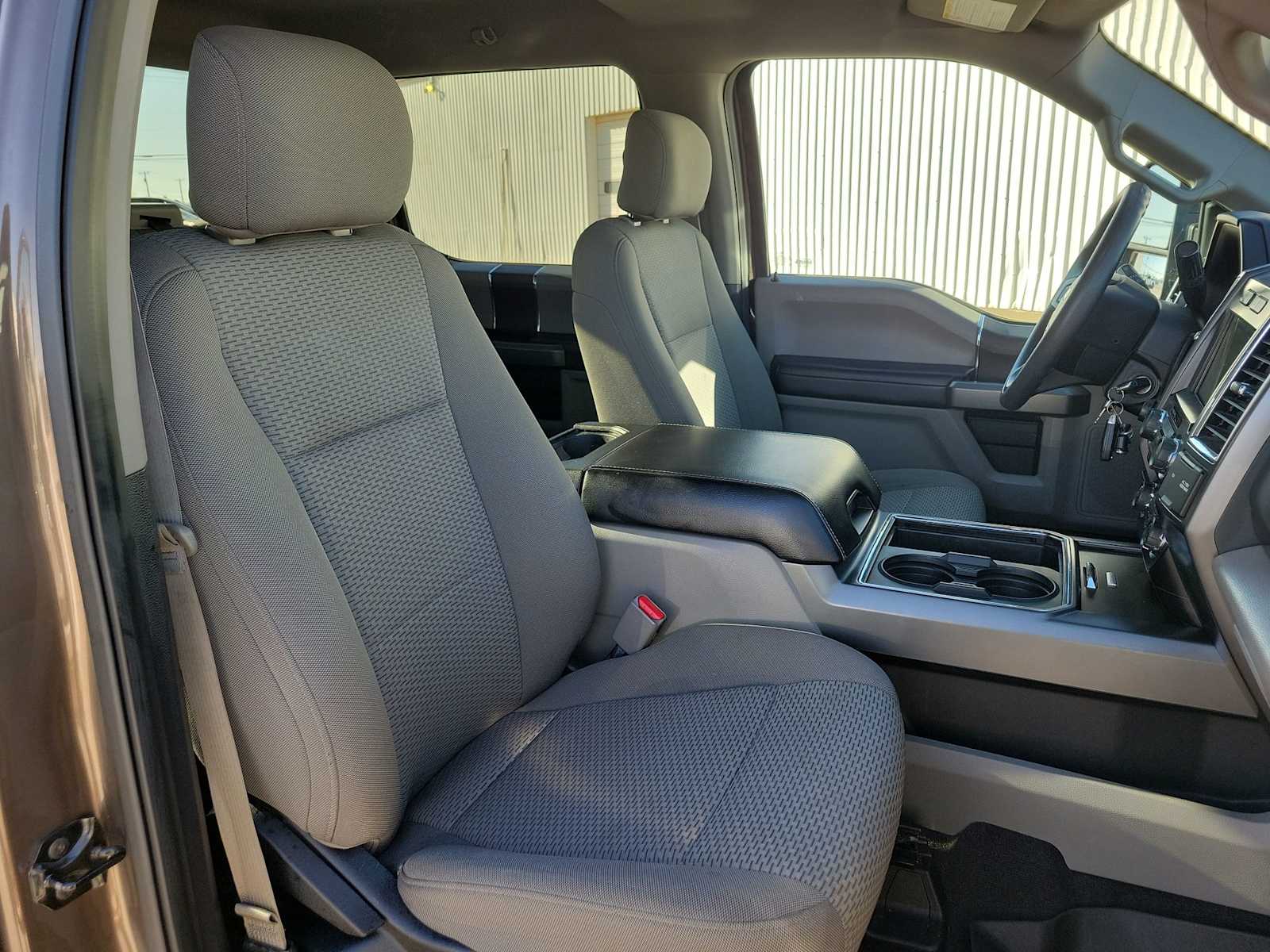 Thumbnail: 2017 Ford F-250 - 18