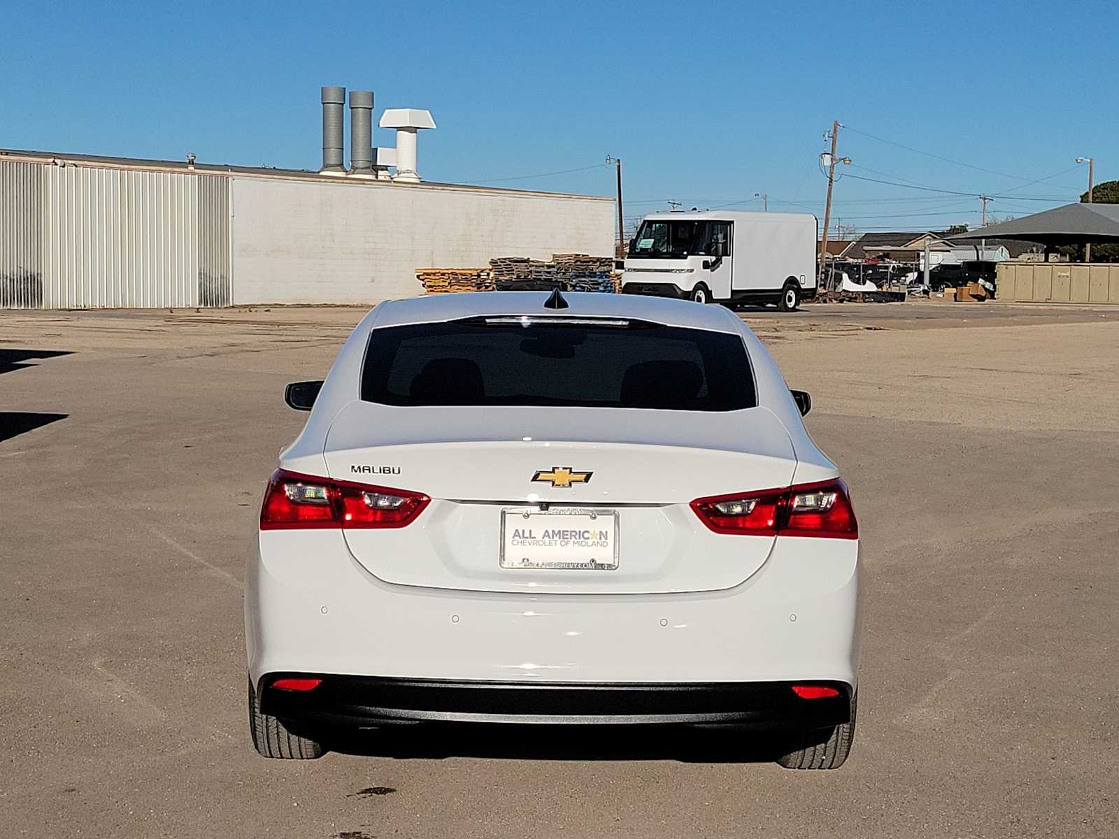 Thumbnail: 2024 Chevrolet Malibu - 13