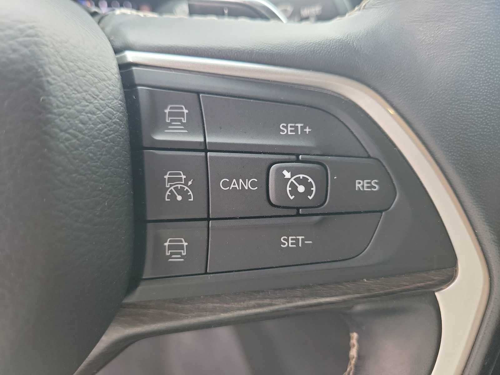 Thumbnail: 2021 Jeep Grand Cherokee L - 27