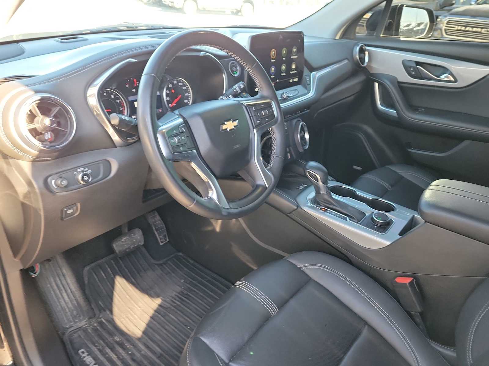 Thumbnail: 2023 Chevrolet Blazer - 10