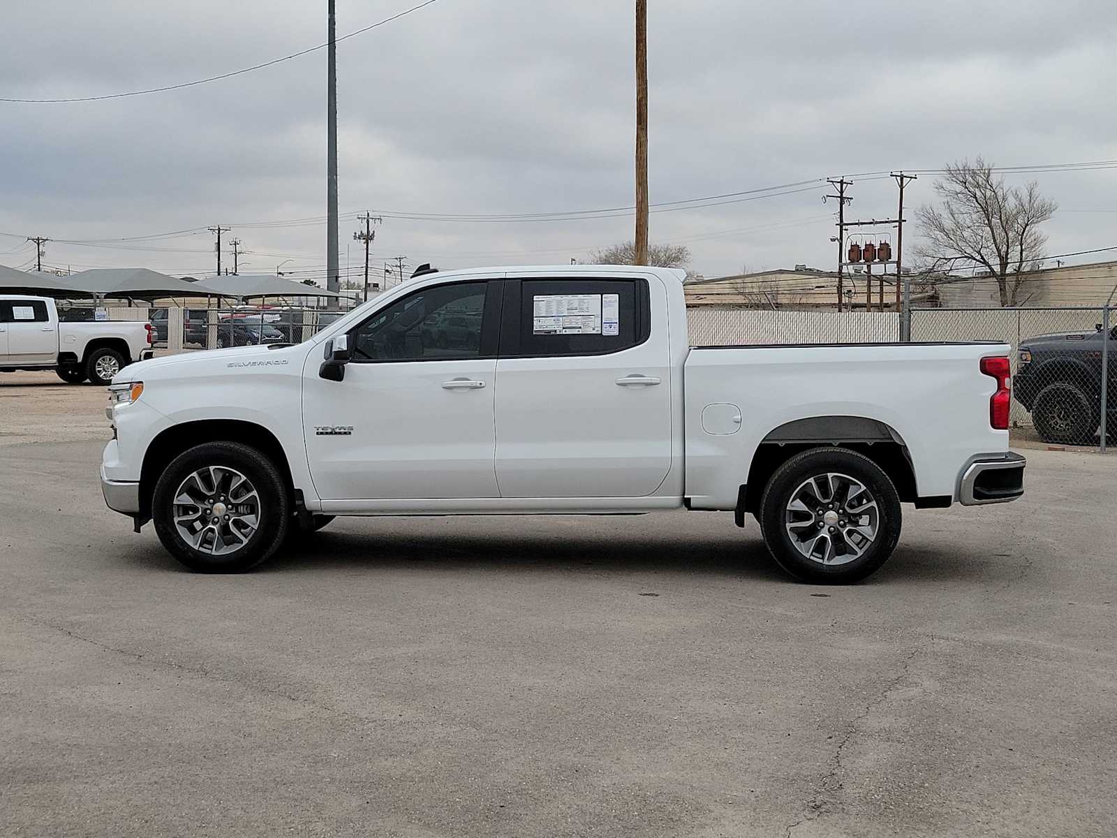 Thumbnail: 2026 Chevrolet Silverado 1500 - 5