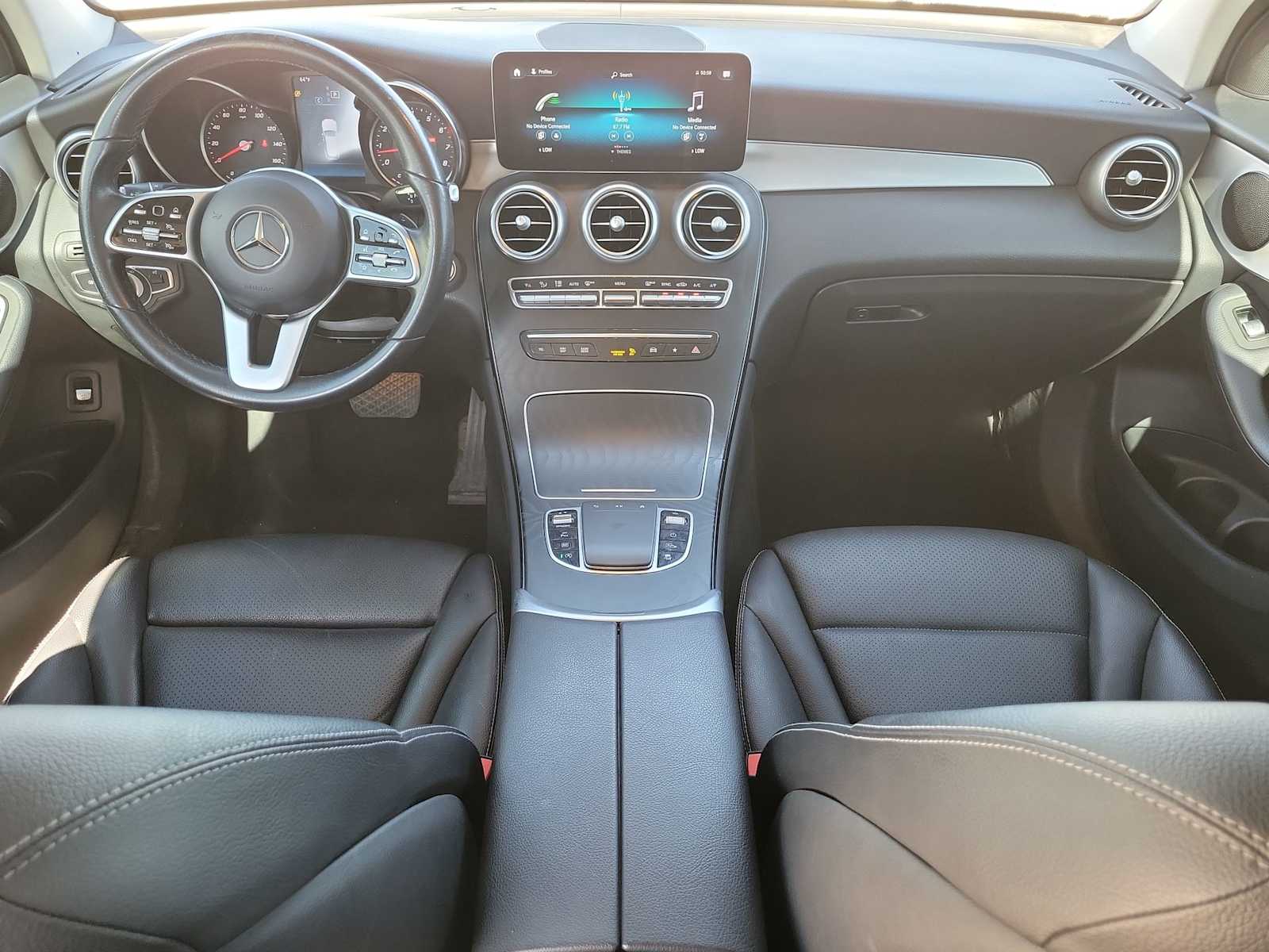 Thumbnail: 2022 Mercedes-Benz GLC - 14