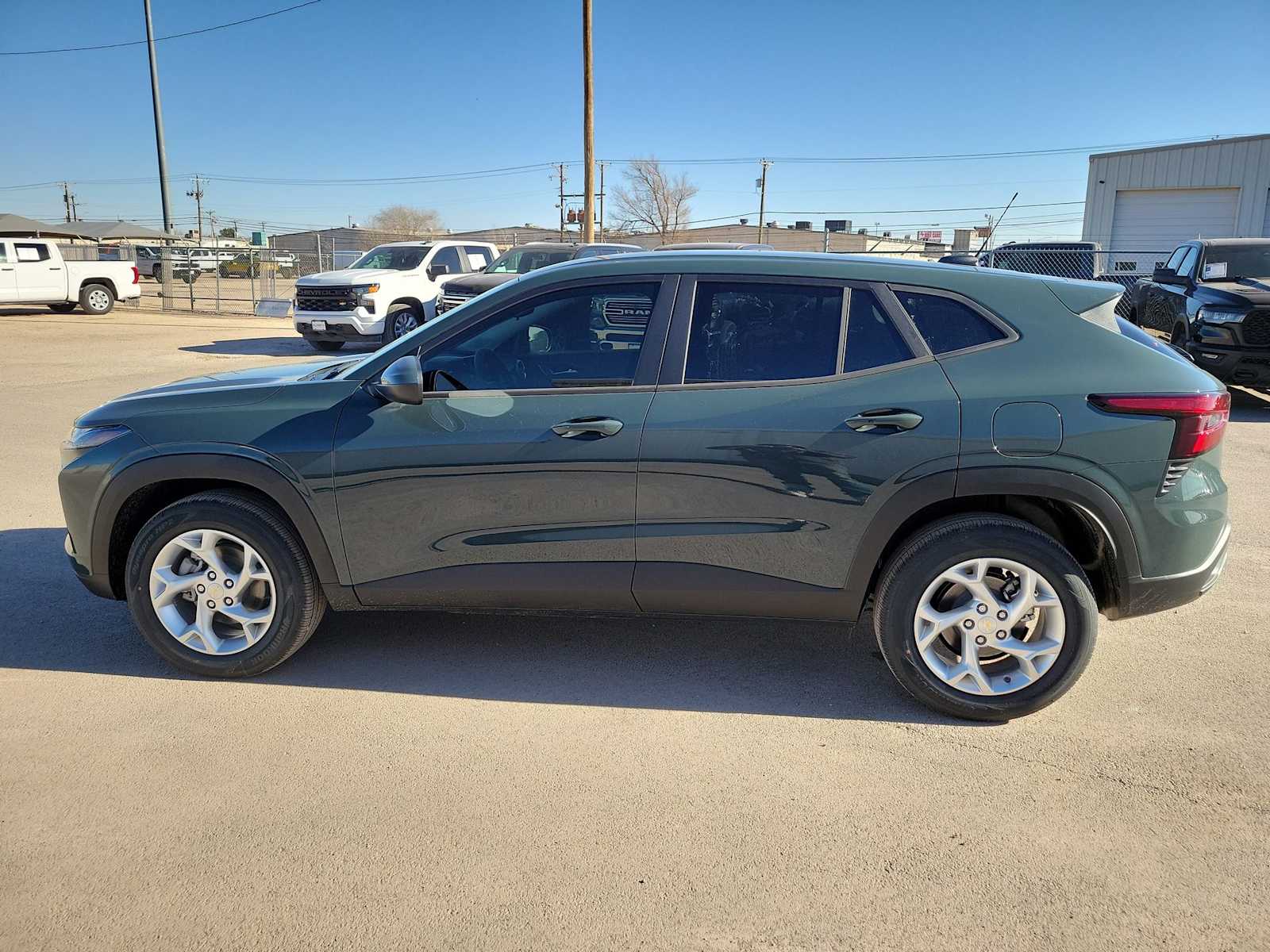 Thumbnail: 2026 Chevrolet Trax - 5