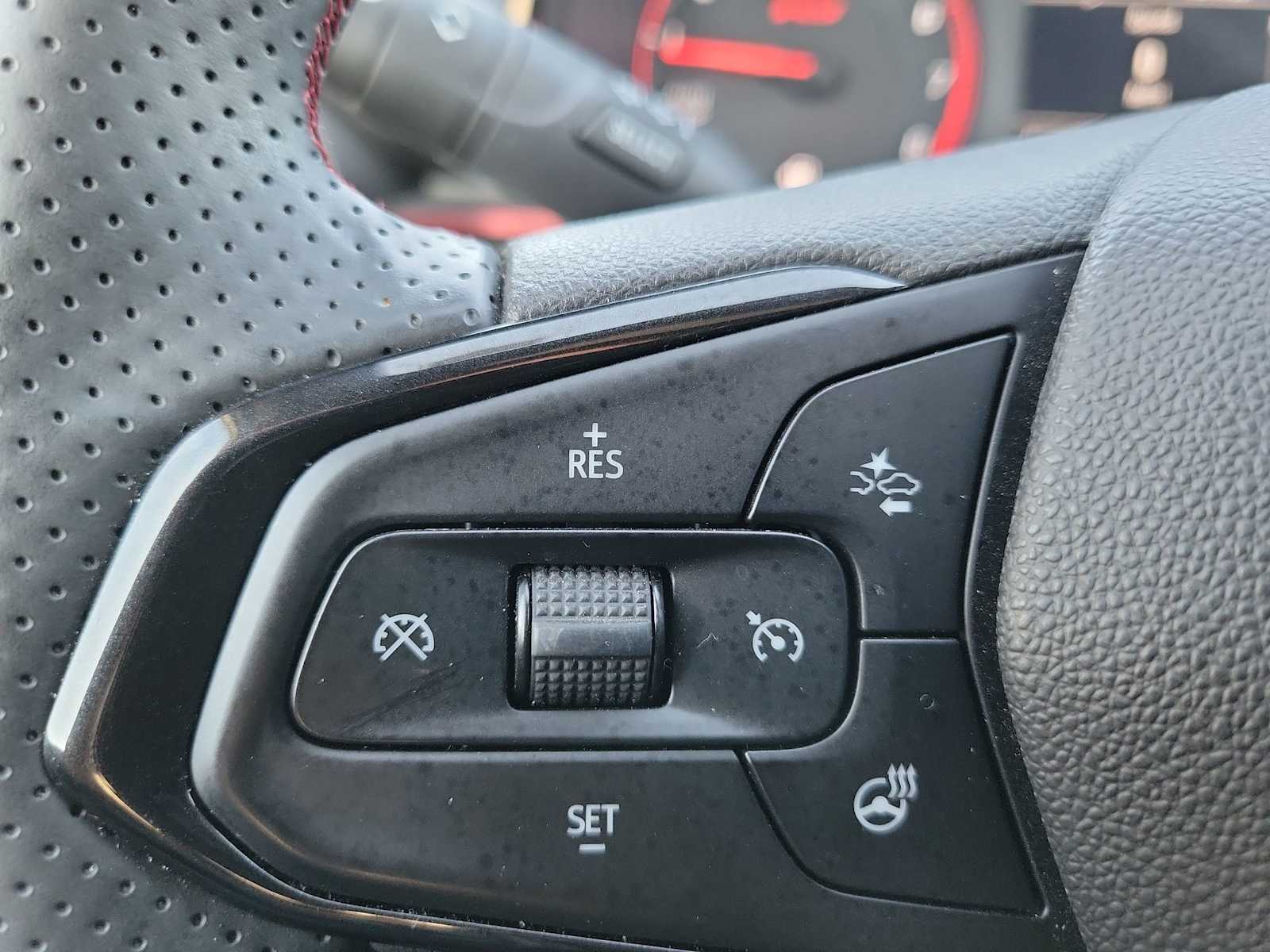 Thumbnail: 2025 Chevrolet Trax - 27