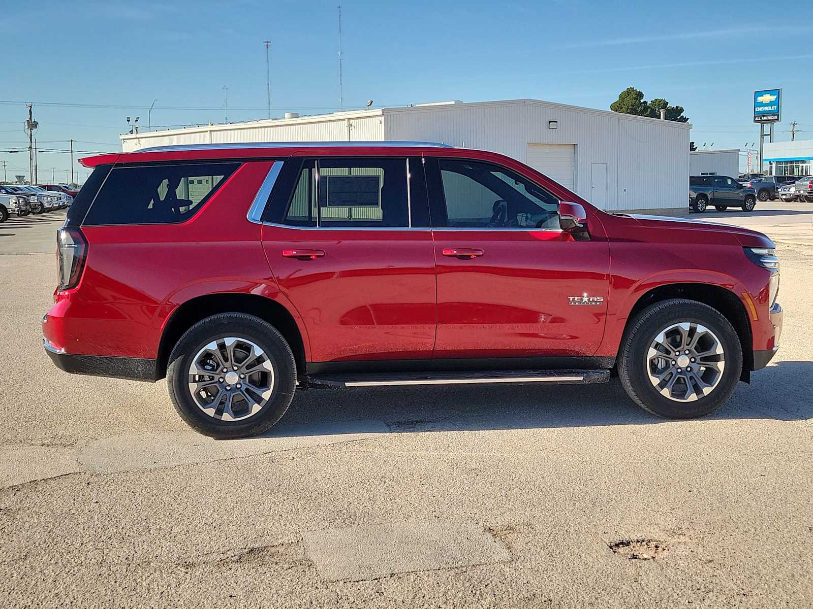 Thumbnail: 2026 Chevrolet Tahoe - 9