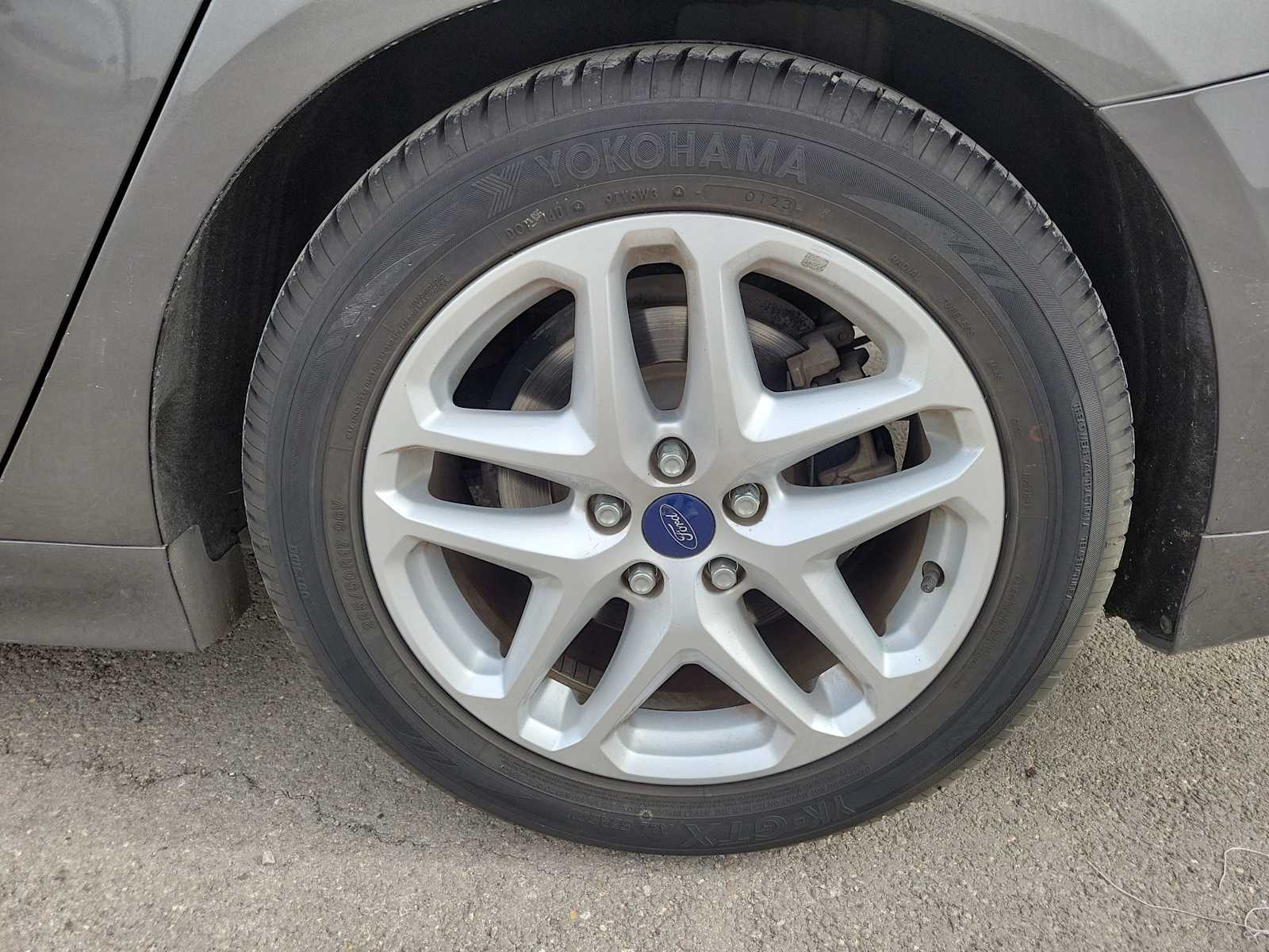 Thumbnail: 2016 Ford Fusion - 16