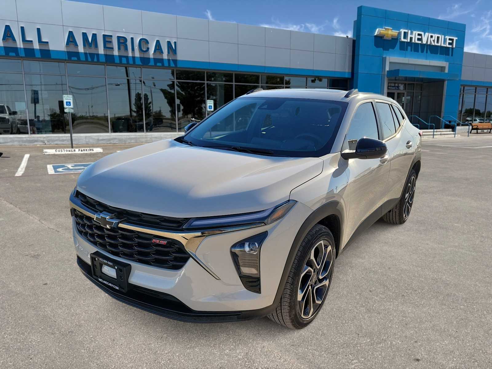 Thumbnail: 2026 Chevrolet Trax - 1