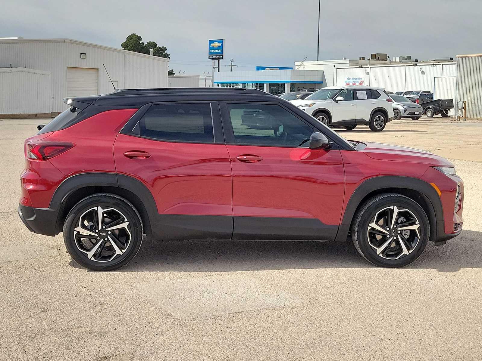 Thumbnail: 2021 Chevrolet TrailBlazer - 9