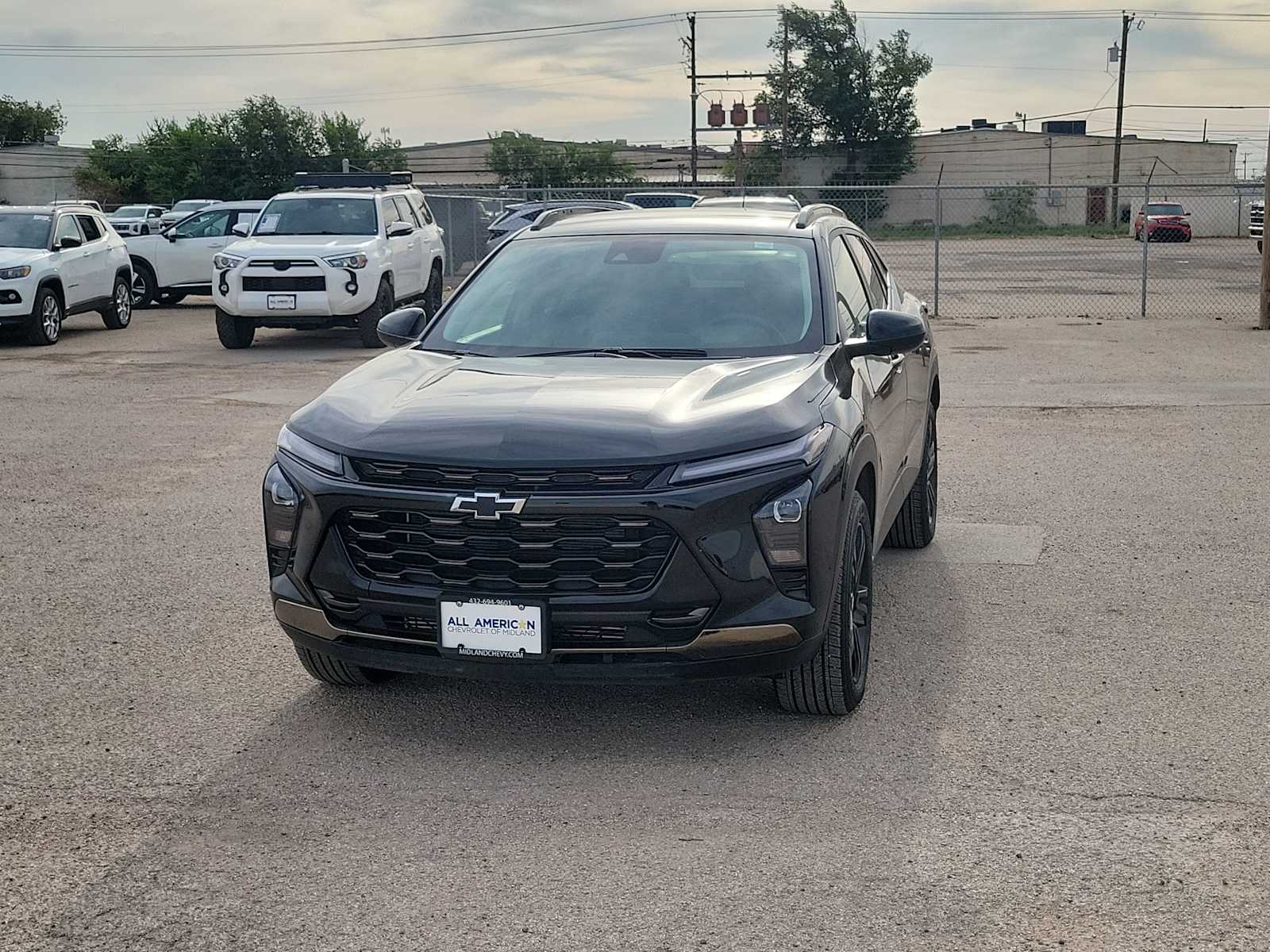 Thumbnail: 2025 Chevrolet Trax - 4