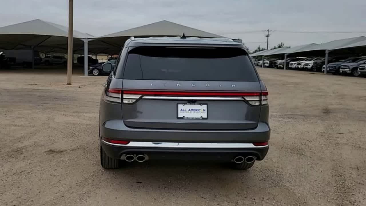 Thumbnail: 2024 Lincoln Aviator - 7