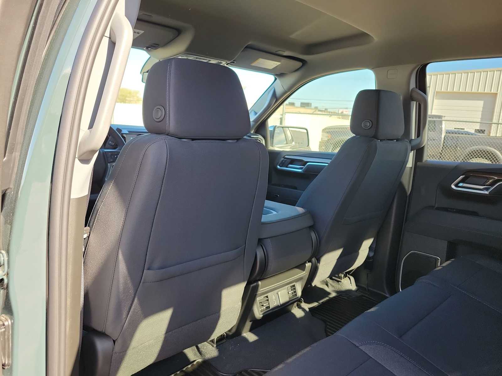 Thumbnail: 2026 Chevrolet Silverado 1500 - 20