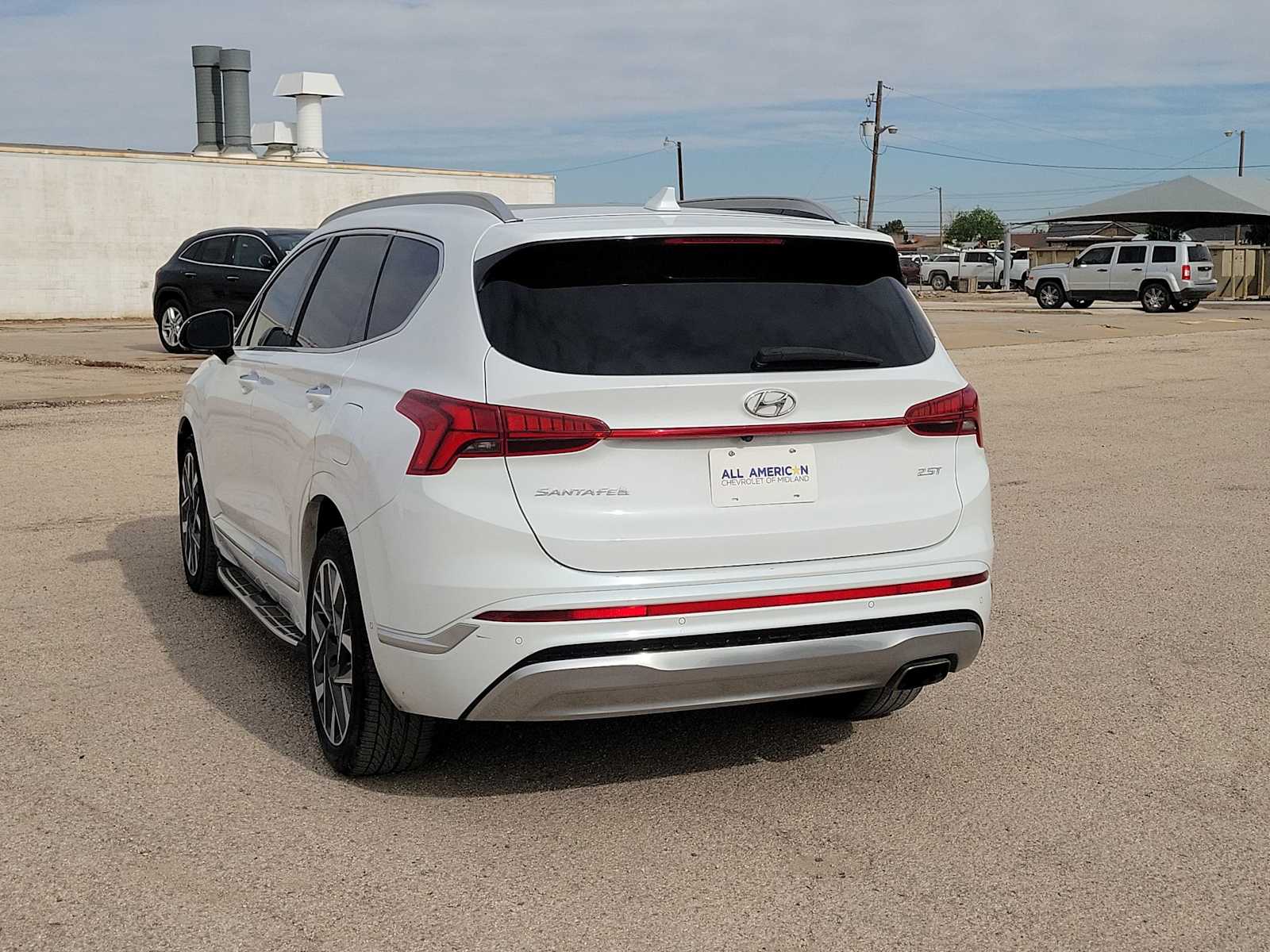 Thumbnail: 2022 Hyundai Santa Fe - 6