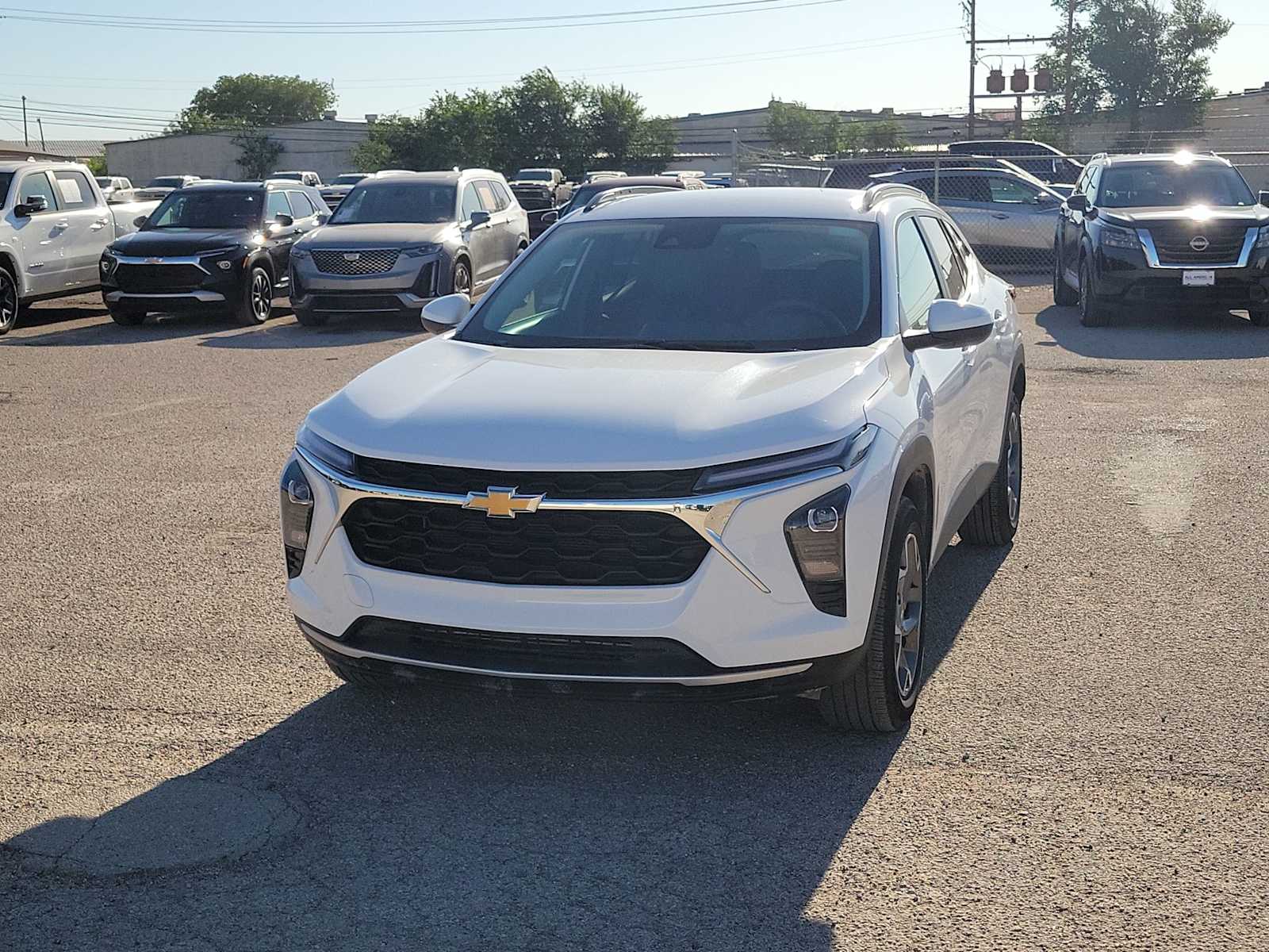 Thumbnail: 2025 Chevrolet Trax - 4
