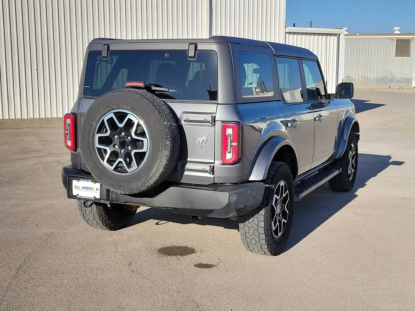 Thumbnail: 2022 Ford Bronco - 8