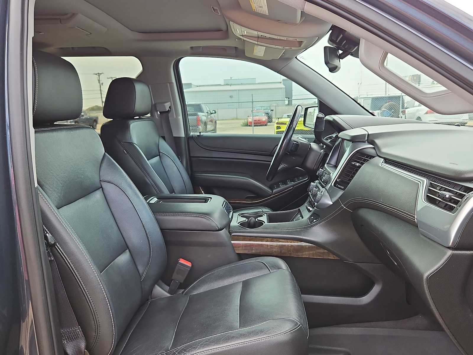 Thumbnail: 2020 Chevrolet Tahoe - 18