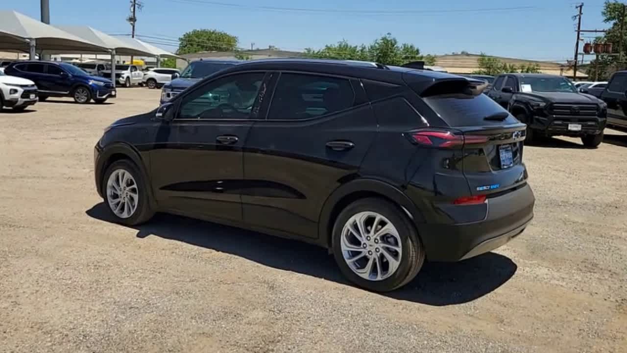 Thumbnail: 2023 Chevrolet Bolt EUV - 6