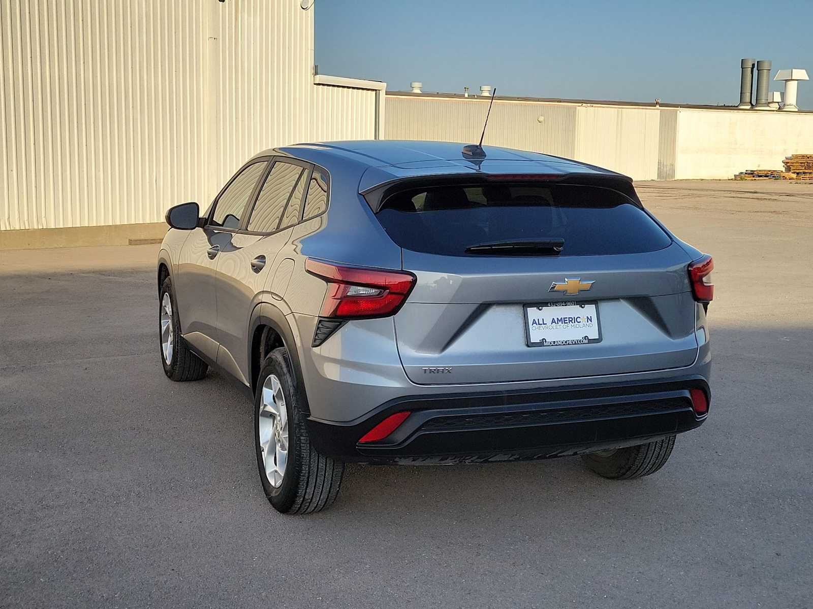 Thumbnail: 2025 Chevrolet Trax - 6