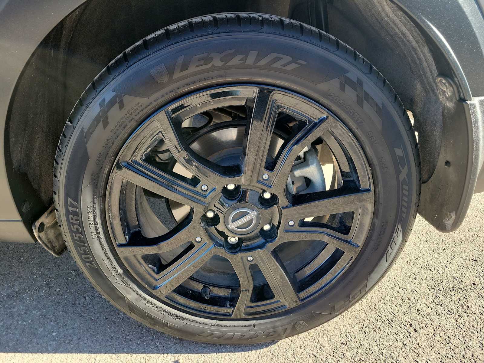 Thumbnail: 2022 Nissan Kicks - 16